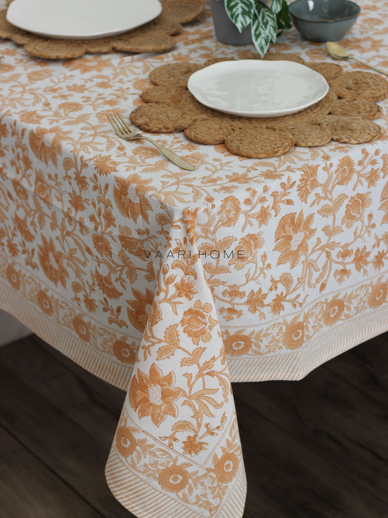 Dune print table cover